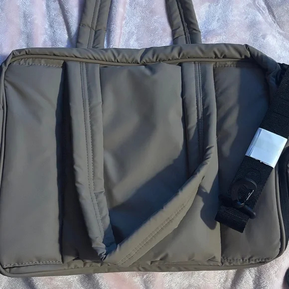 Calpak Luka Duffle Chocolate Brand New with Tags - Picture 2 of 4